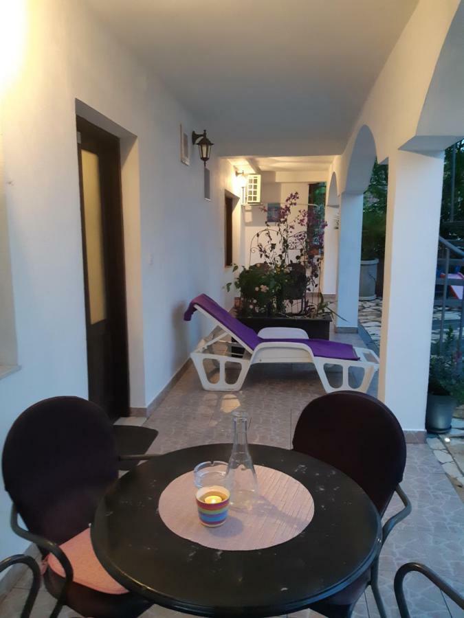 Apartments Lola Biograd Na Moru Extérieur photo